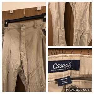 Roundtree and Yorke Khakis men